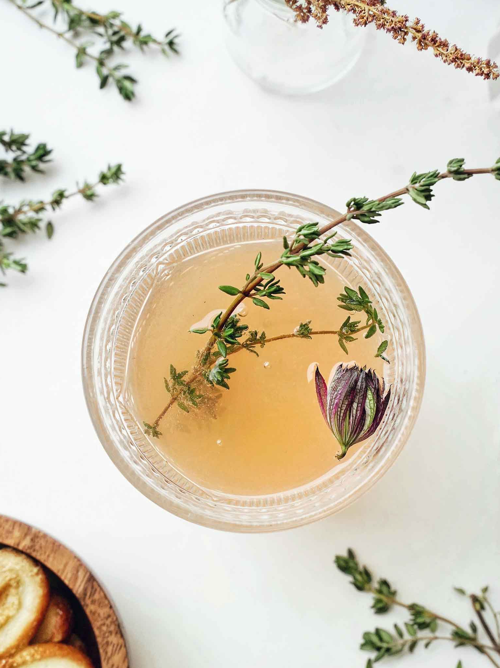 White Tea & Thyme